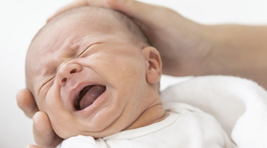 Otite nei neonati: cause e rimedi