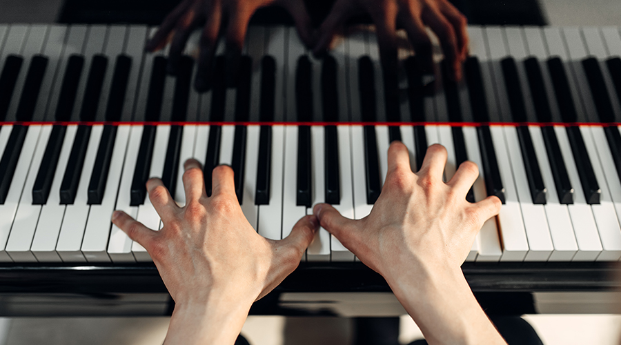 L’osteopatia applicata ai musicisti: un approccio risolutivo per i disturbi e gli infortuni derivanti dalla pratica musicale. 